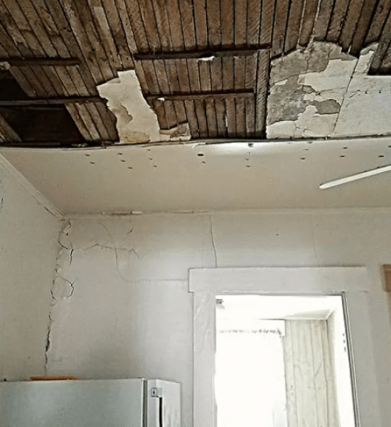 Plaster Repairs Plaster Repairs